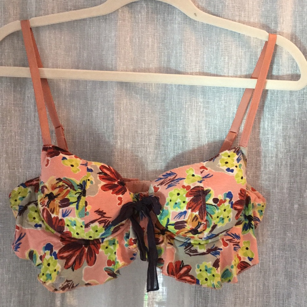 Flower 🌺 🌸Bra
